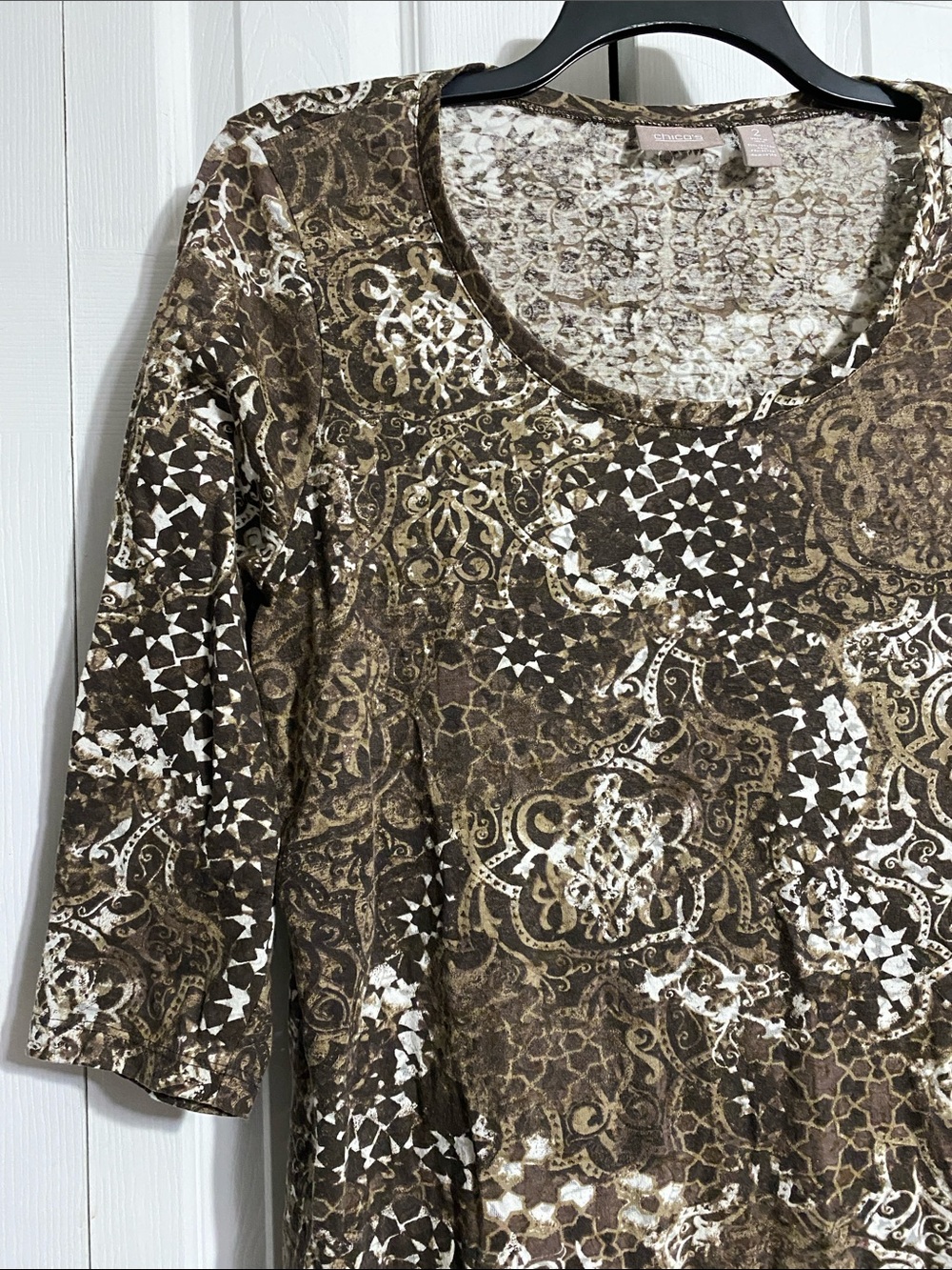 Chicos - Picture 2 of 8